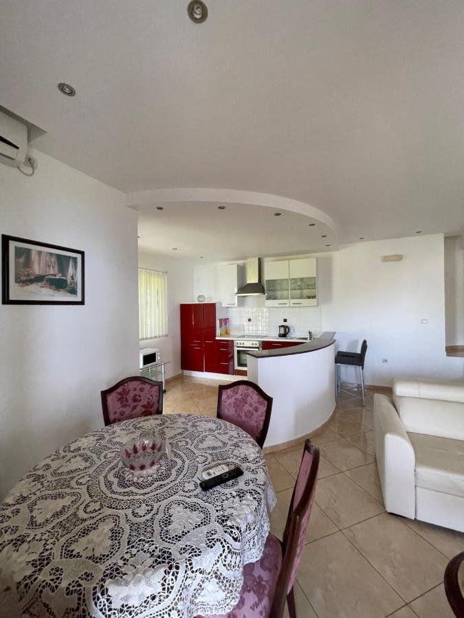 אולסינץ' Apartments Rozela מראה חיצוני תמונה